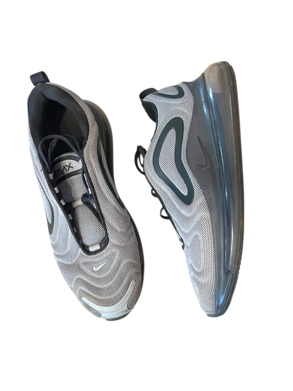 Nike Air Max 720 in the 'Wolf Grey' Sz 11.5